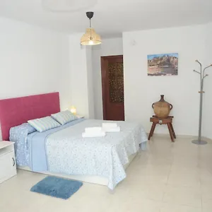  Habitación en casa particular Grande Con Terraza Privada, Centro